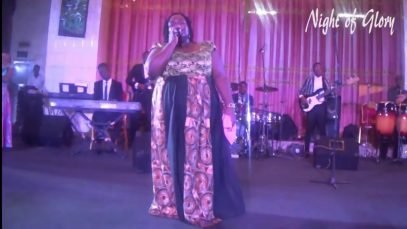 NATHALIE MEYO Interpréte CHARLES CITENGA et en duo, avec le titre JE VEUX VOIR TA MAIN