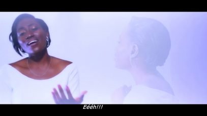 Michelle YOMBA – JE VIENS A TOI (Lyrics Vidéo Officiel)