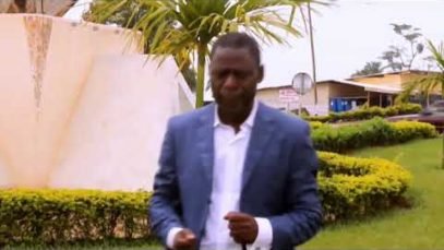 RONZ – LE MONDE ET SES SYSTEMES (clip officiel)