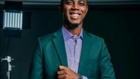 atome divin avechrist